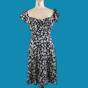 NEW Old Navy Fit & Flare Ruffle-Trim Cami Dress Black Beige Floral M Cottagecore